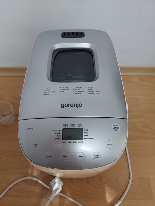 Masina de facut paine Gorenje BM 1600 WG