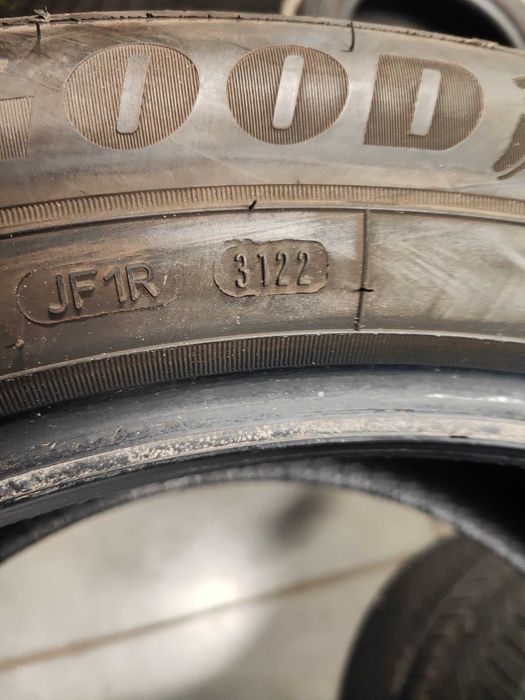 4бр.зимни гуми 255/50/21 Goodyear