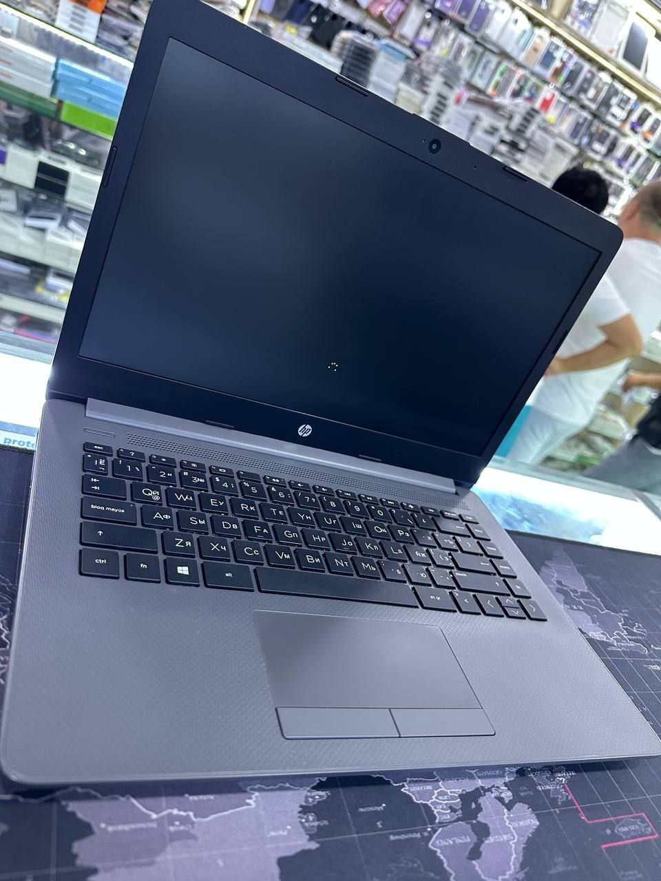 Notebook sotiladi Hp 245 G7