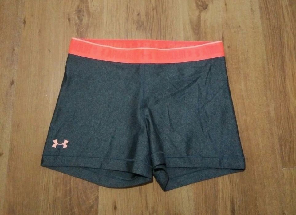 Pantaloni scurți compresie de damă Under Armour HeatGear mărimea L