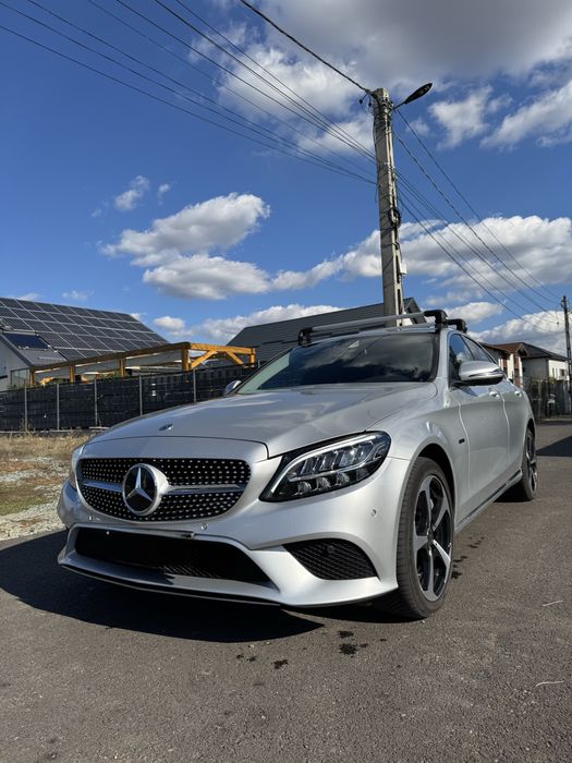 Mercedes c300e 2020 plug in hybrid 327cp