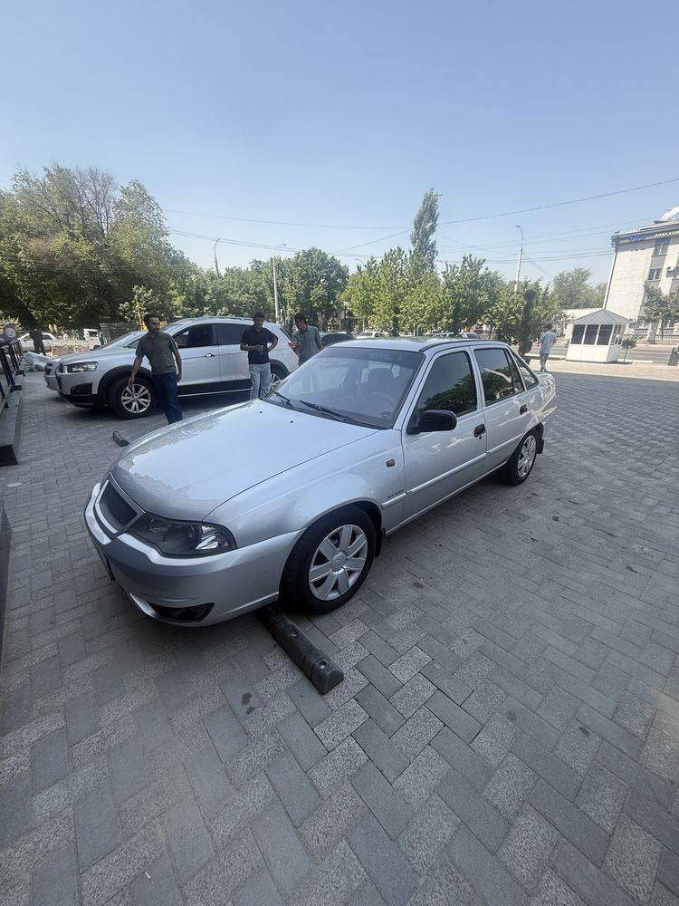 Nexia 2  1.6 mator 2009 yil prabeg 350 min udar