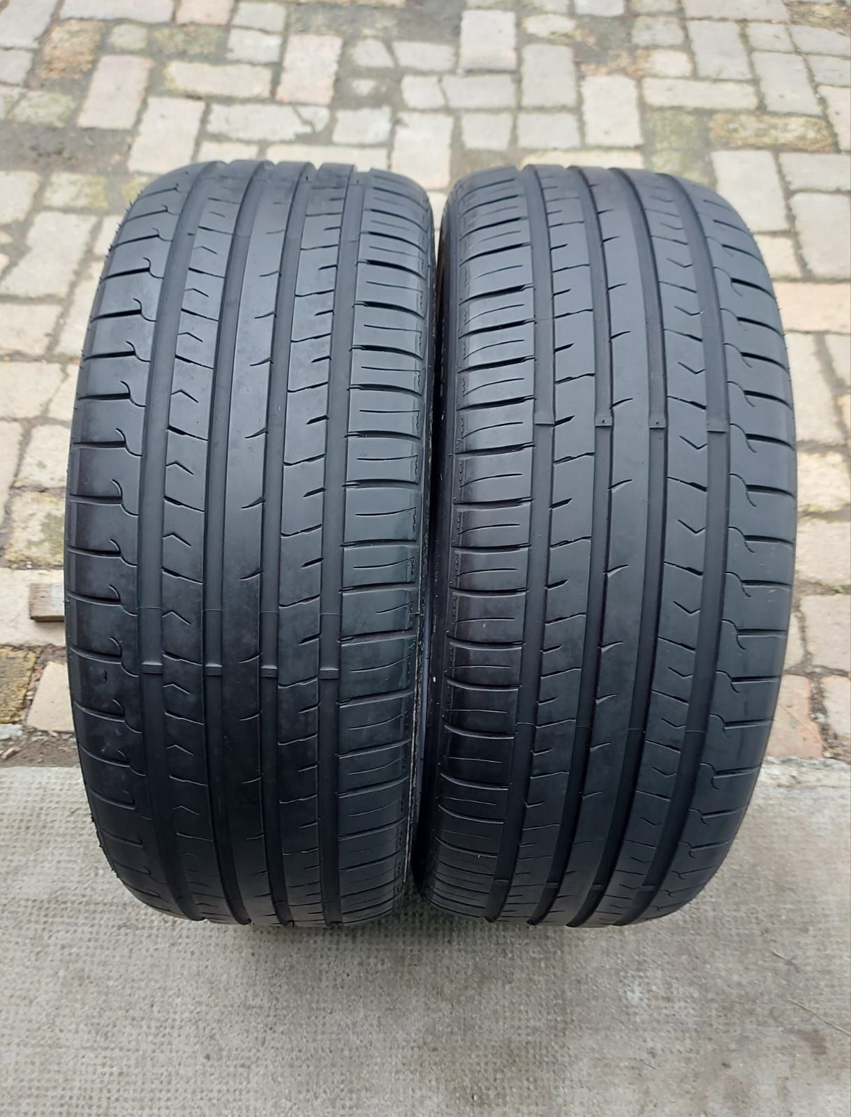 Set 2buc 245/45 R19 102W XL Tomket Sport vară