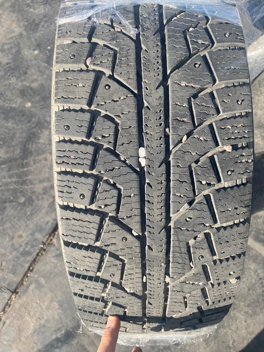 Продаю шины r 17