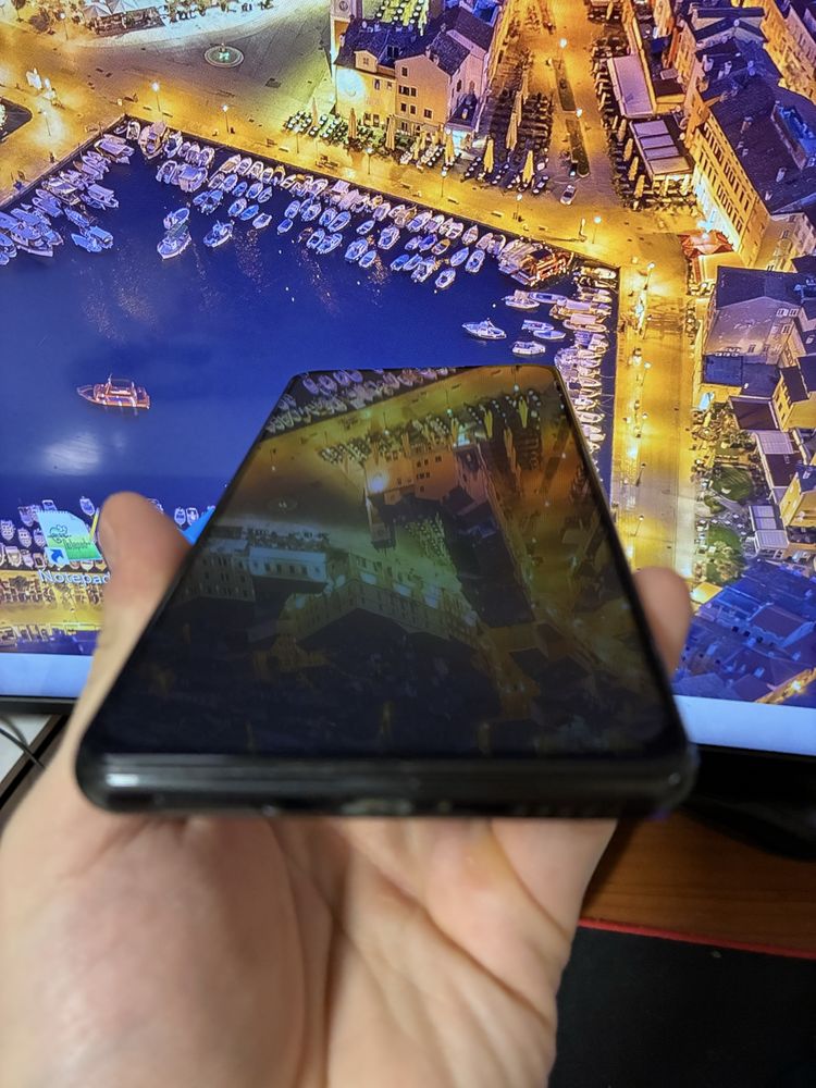 Poco f3 256GB С оригинално зарядно!