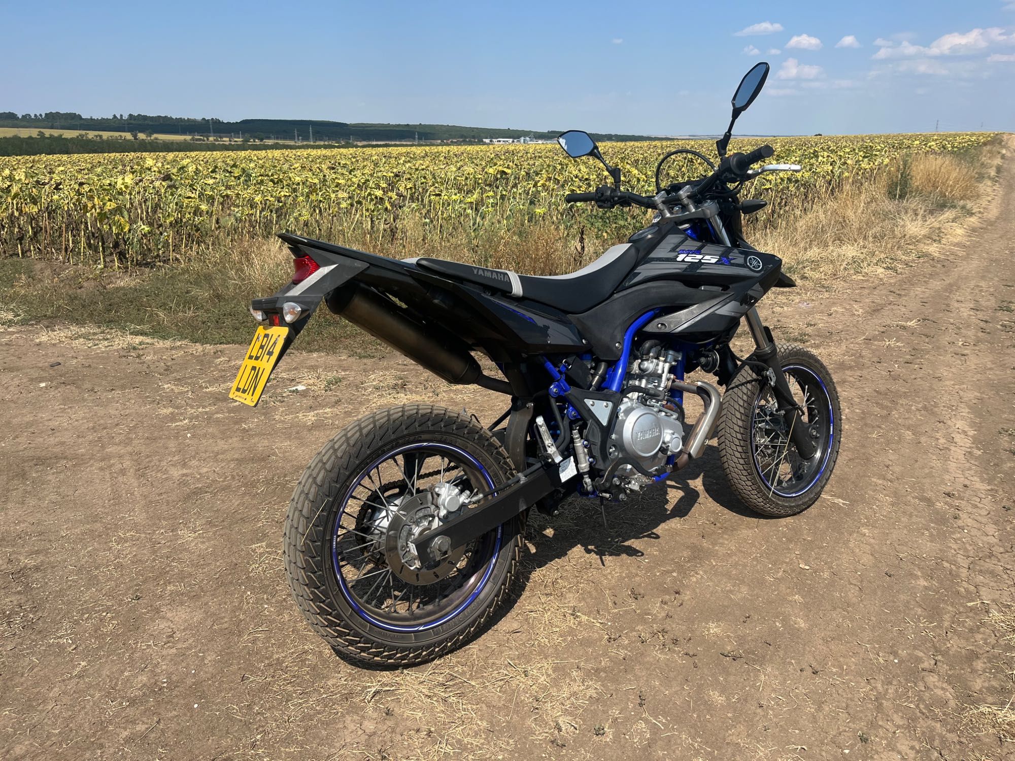 Yamaha wr 125 x супермото ендуро мотокрос мотоциклет