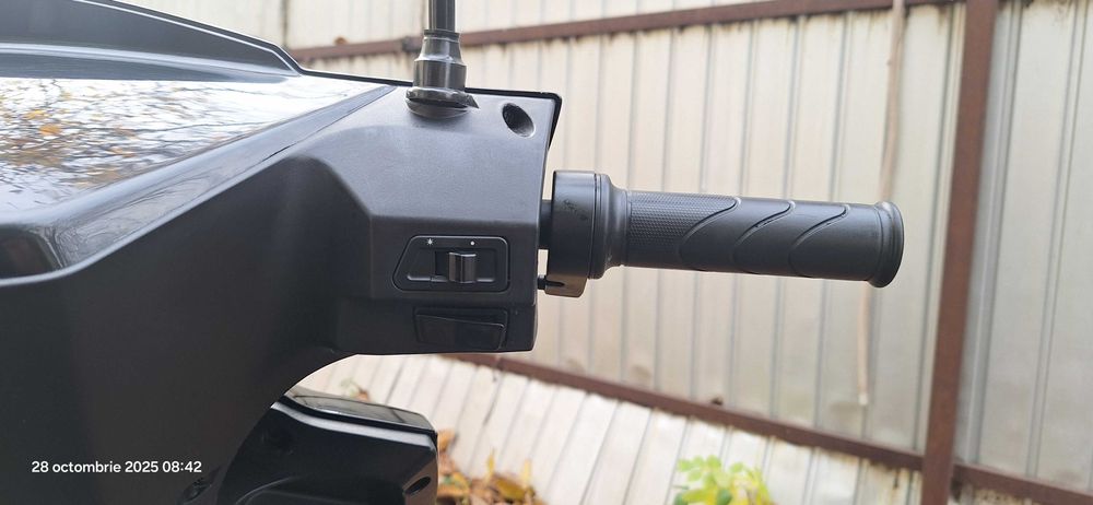 Scuter electric Lvneng LX01