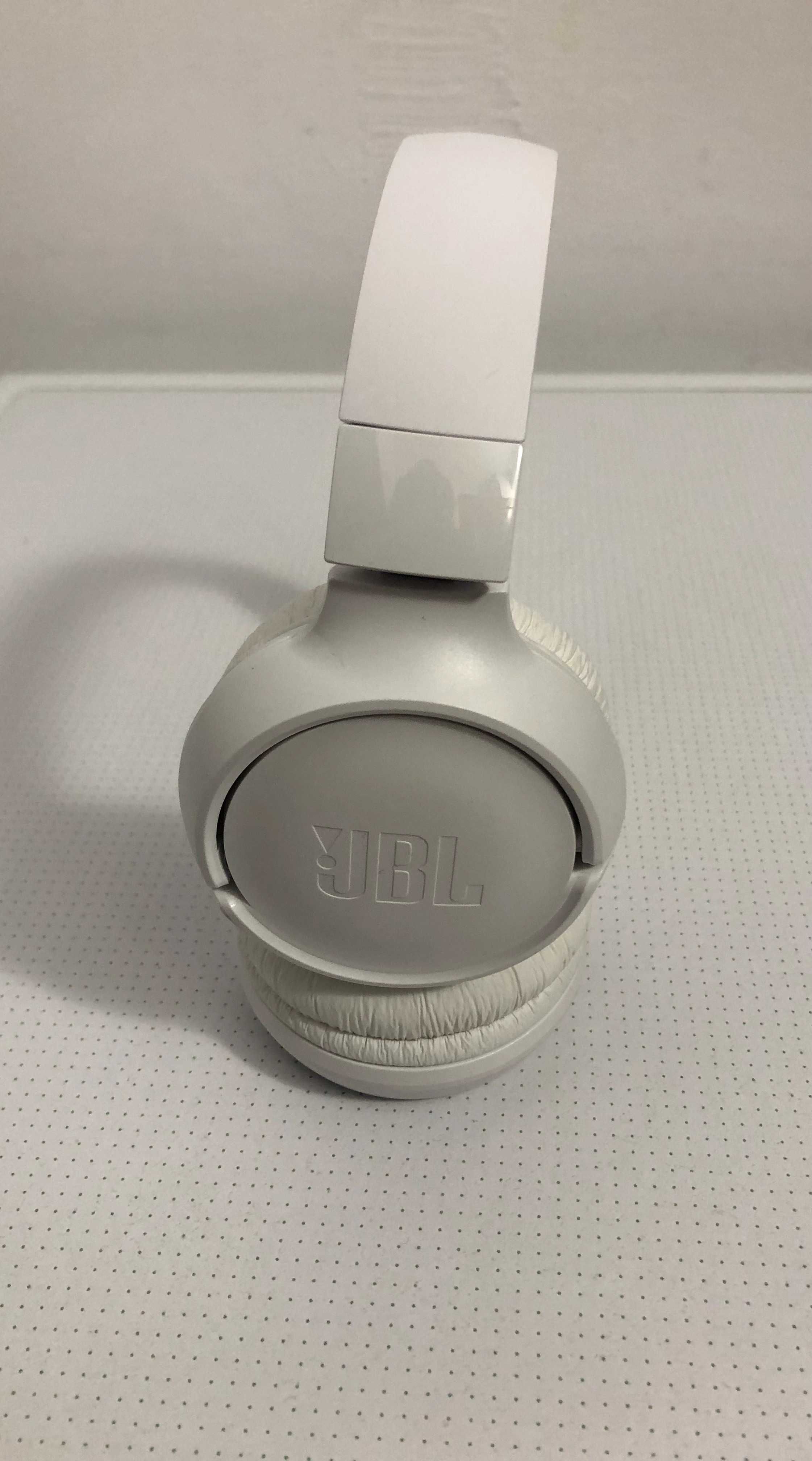 Casti audio wireless over-ear JBL Tune 520 BT