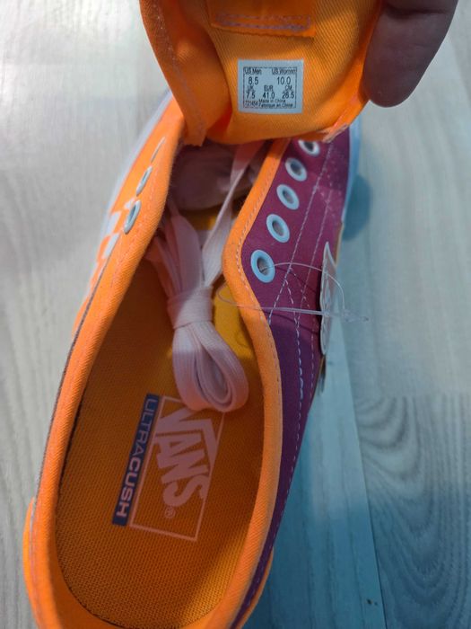 Vans Check Of Bess Ni 'Orange Pop Knockout Pink'