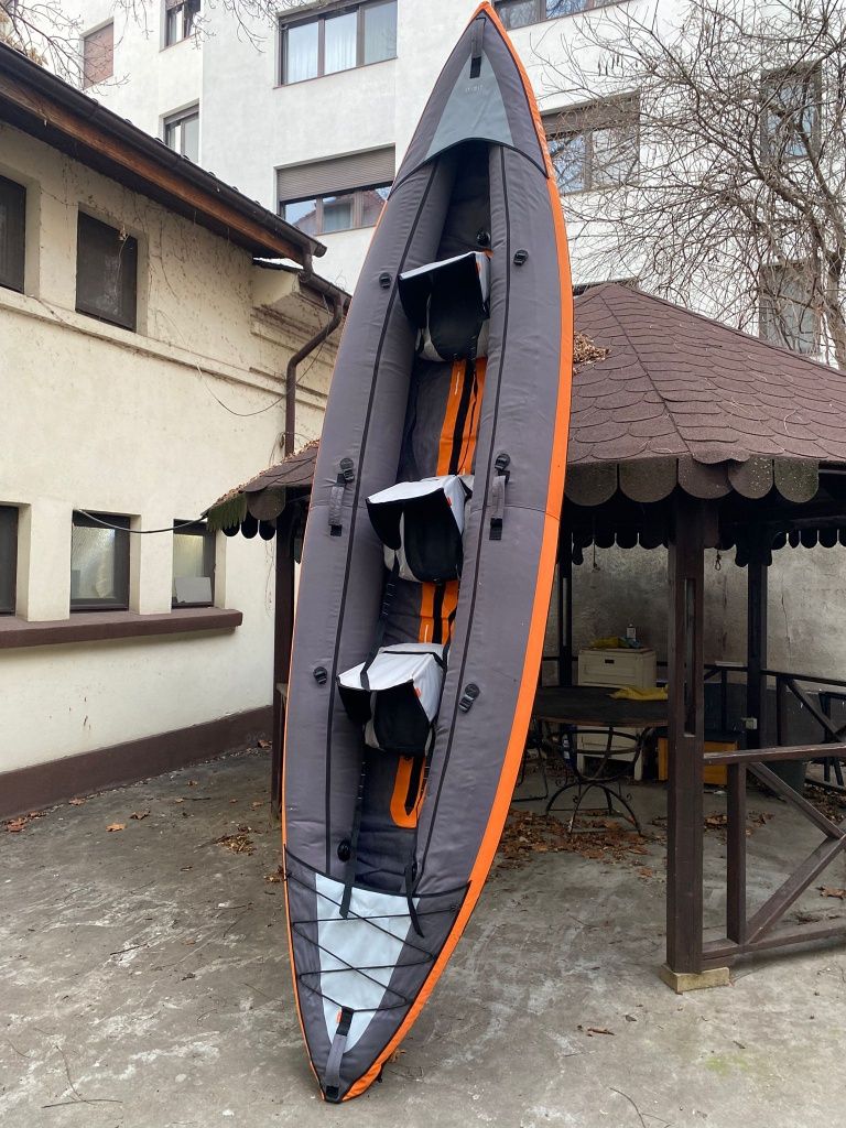 Vand caiac gonflabil