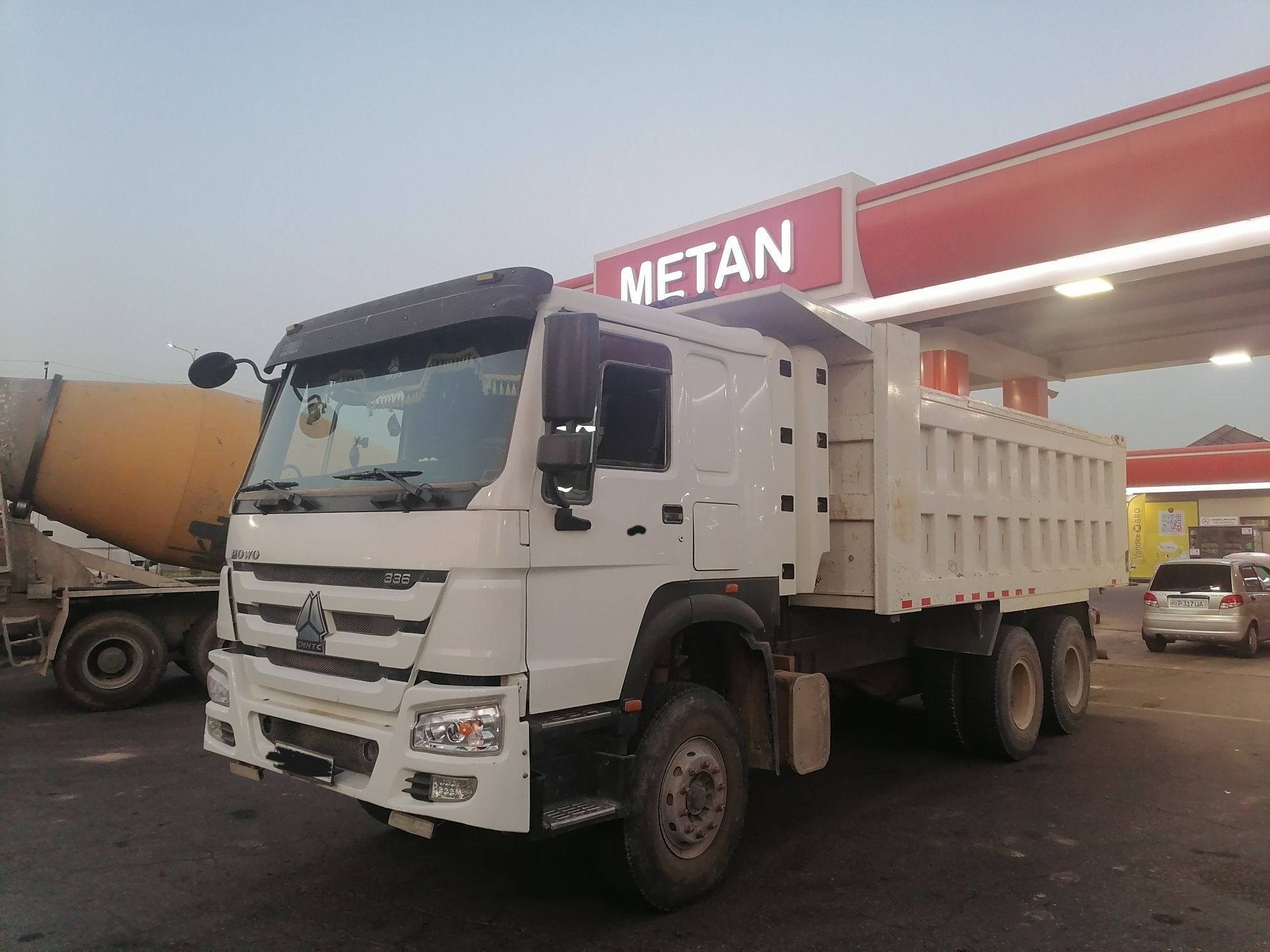 Howo sinotruck zavadskoy gaz
