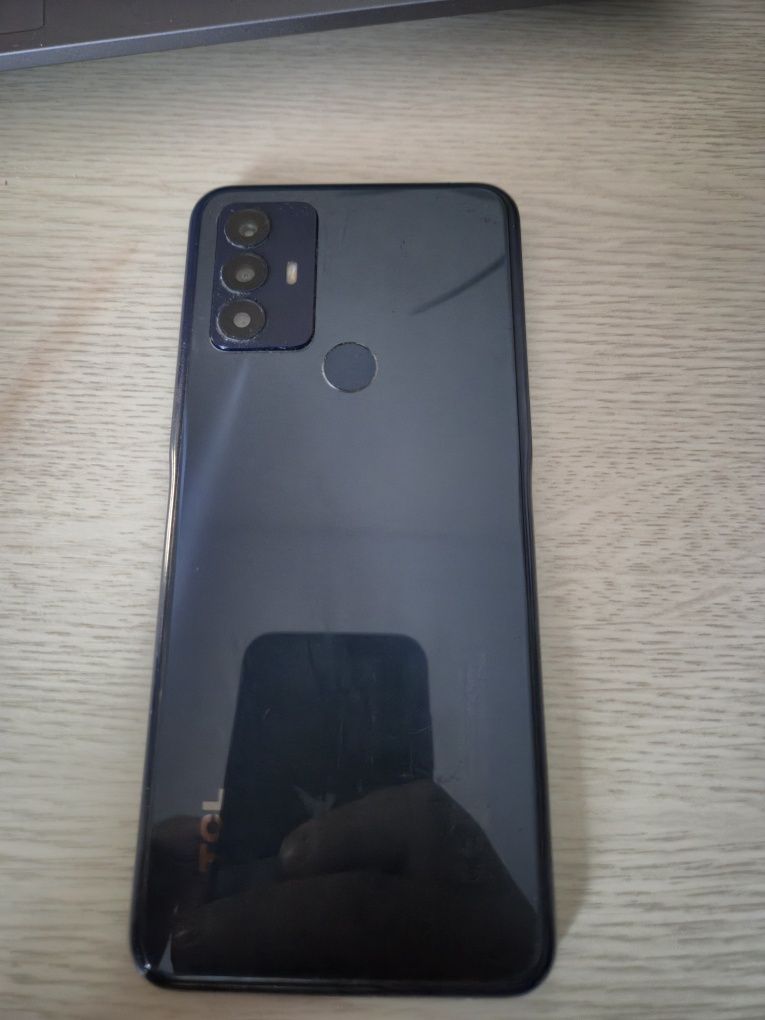 Смартфон TCL 30 SE