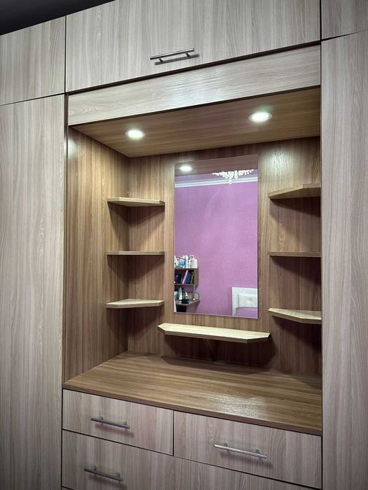 Продам шкаф в хорошем состоянии