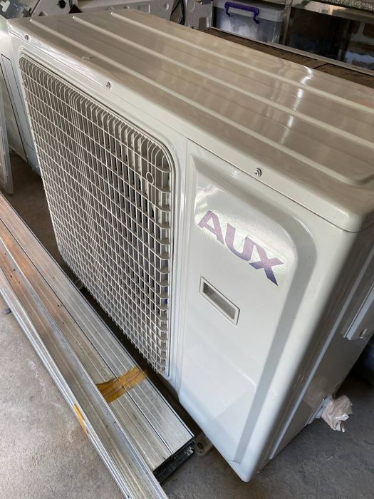 Кондиционер кассетный AUX  36