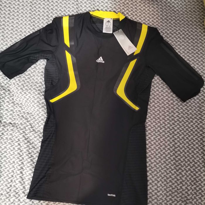 Тениска за тренировки adidas techfit