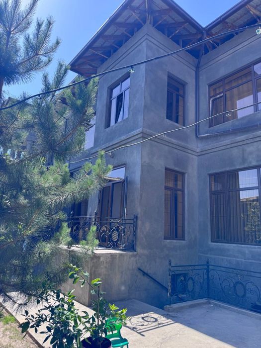 Учаска сотилади срочно МЕДГОРОДОК гиламсаройни оркасида