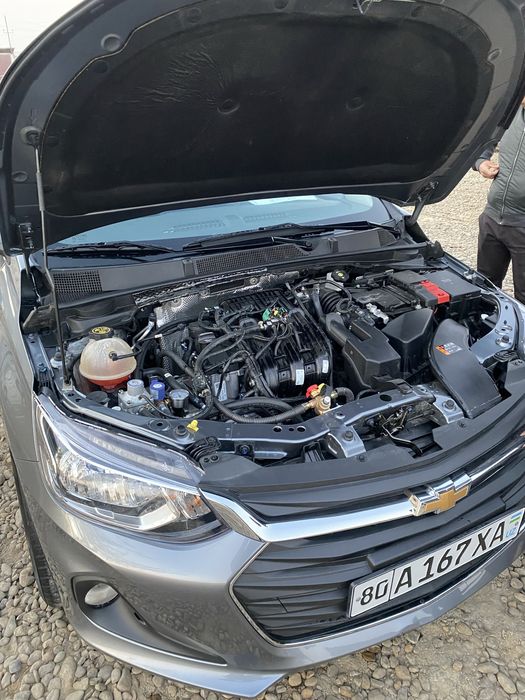 Chevrolet onix pozitsiya 2
