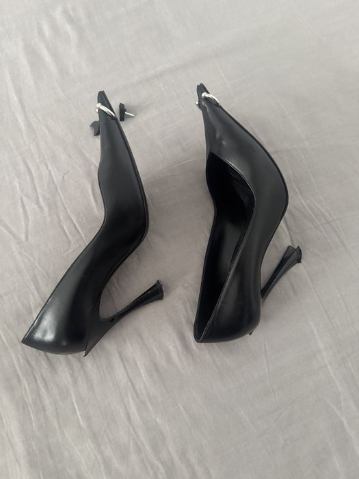 Mugler 90mm leather piercing fang pumps
