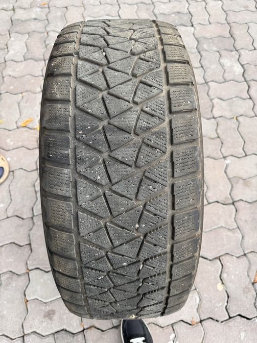 Продам зимние шины с дисками