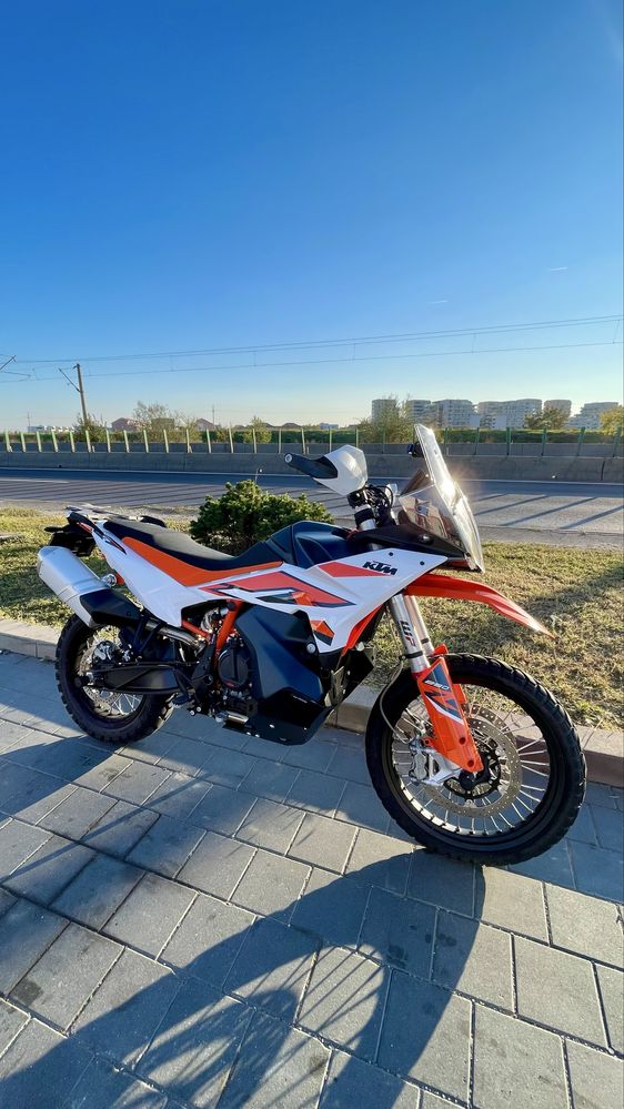 KTM 890 Adventure R