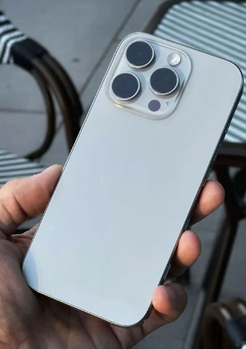 IPhone 16 pro хорошем состоянии