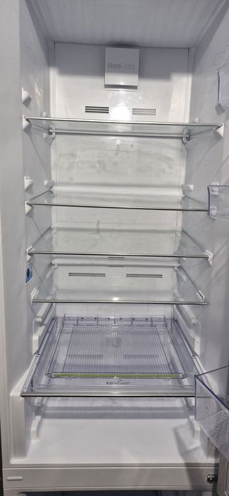 Combina frigorifica BEKO RCNA386E40ZXBN, NeoFrost, 358 l, H 203 cm, Cl