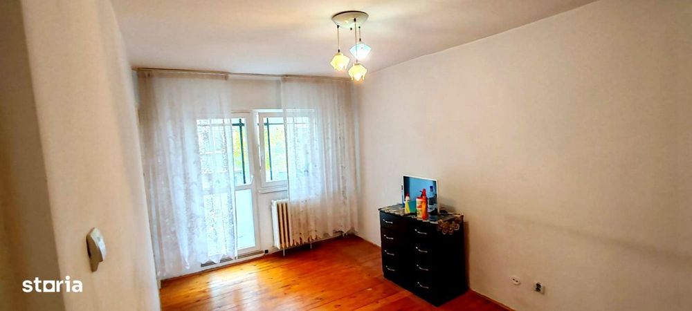 Garsoniera de vanzare cu balcon, zona Marasti,strada Cojocnei