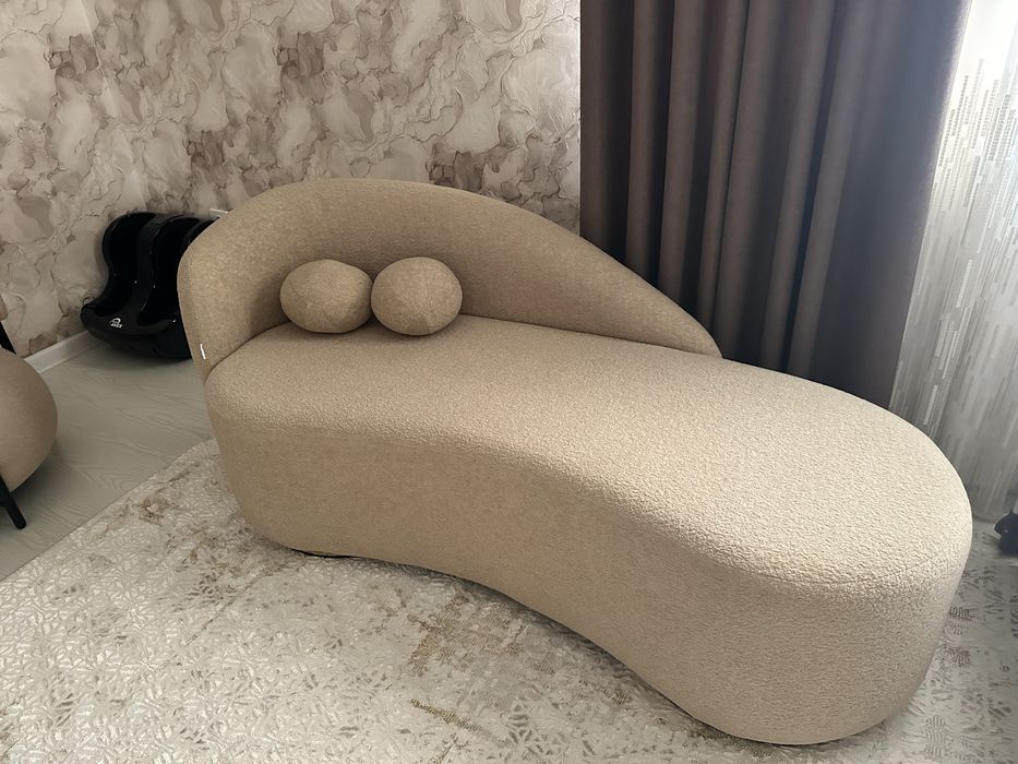 Zamonaviy yumshoq mebel to‘plami sotiladi 2 kreslo stol  divan