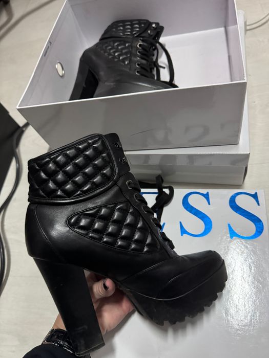 Ботуши / боти на ток  Guess