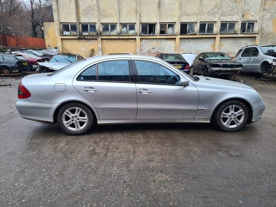 Mercedes W211 E220CDI 170кс ксенон Face автоматик седан НА ЧАСТИ!