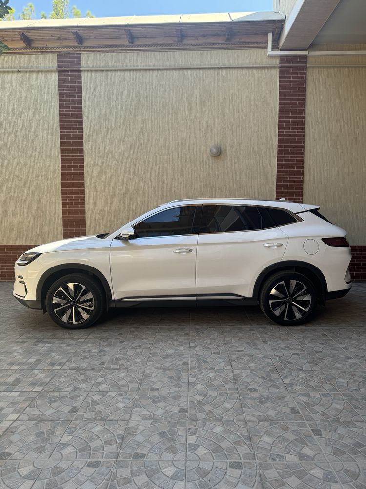 BYD Song Plus Champion.