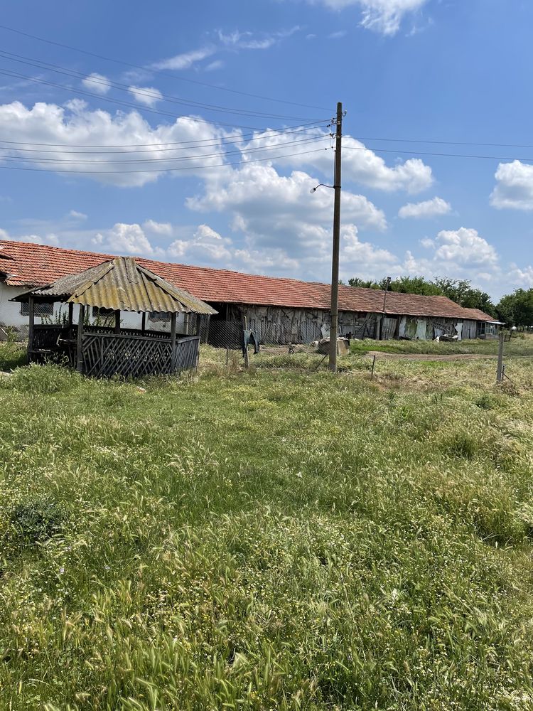 Селскостопанска постройка-Овчарник