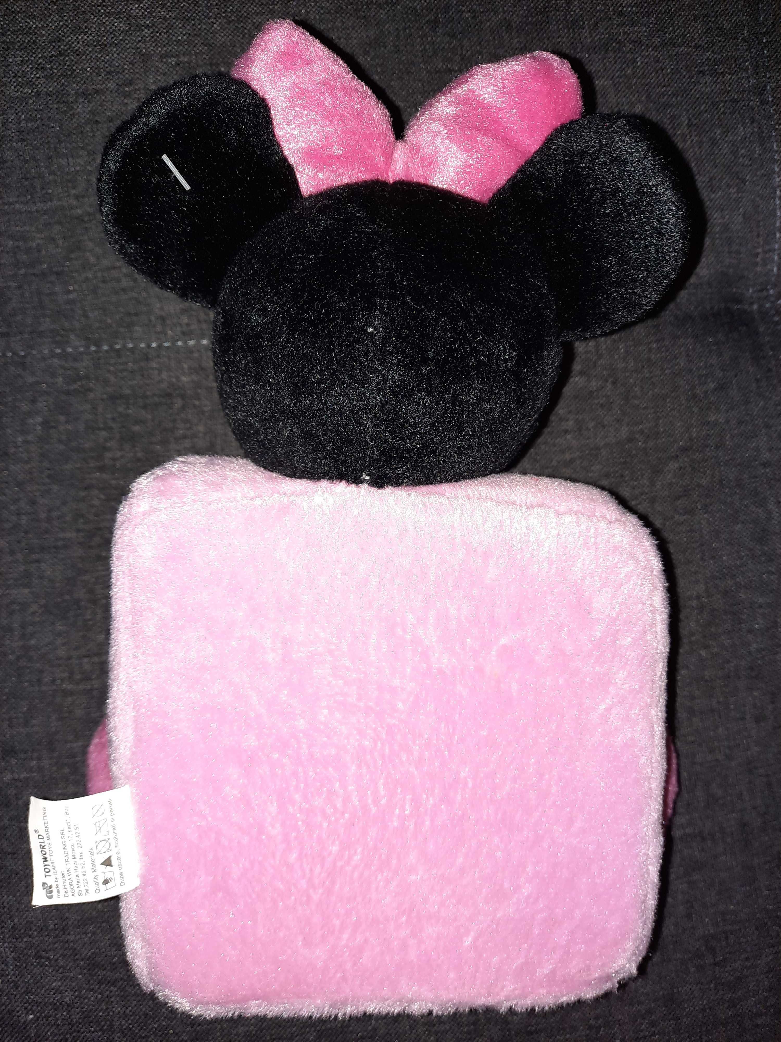 Rama foto Minnie mouse plus roz