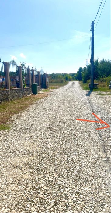 Teren Paleu 647 mp toate utilitatile la marginea proprietatii