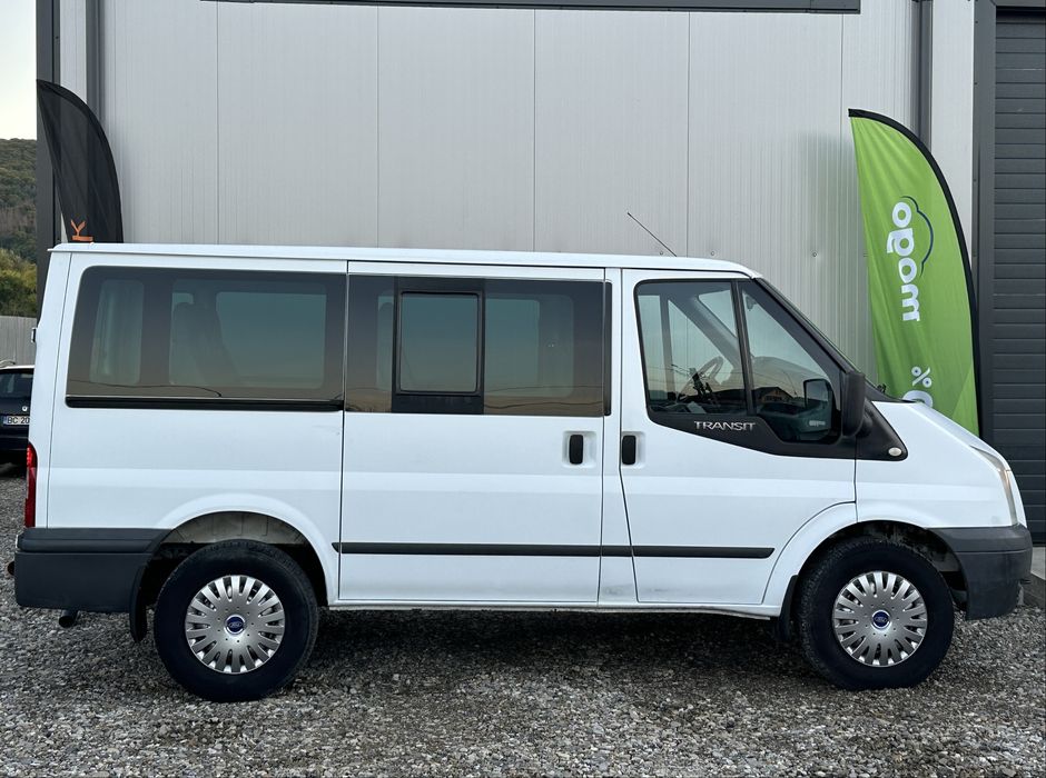 Ford Transit 2011 Euro5 2.4Diesel 140Cp 7+1 Locuri Rate+Cash!