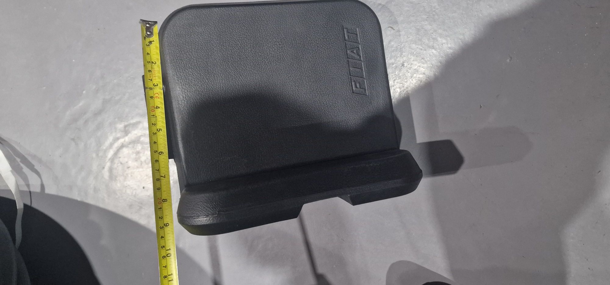 Scaun pasager tractor fiat pret 790 lei se poate trimite prin curier r