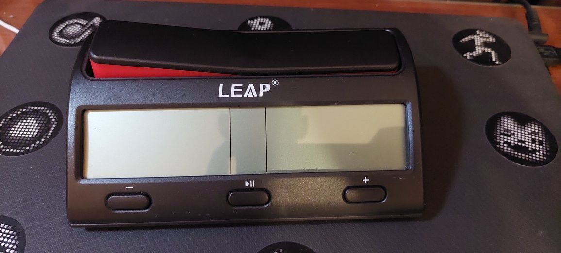 Шахматные часы Leap PQ9912 профессиональные