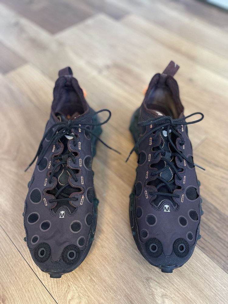 Nike Air Max 720 ISPA 44 р-р,обувки Trissardi 43 размер