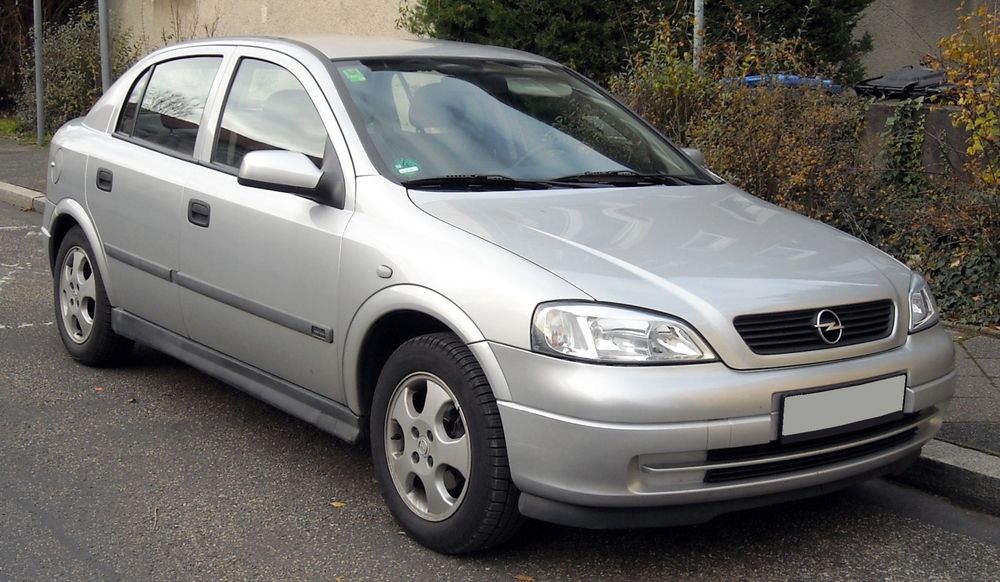 Vând Opel astra g