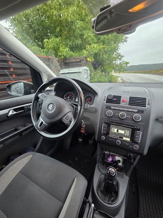 Vw Touran 2013 7 loc 1.4 benzina
