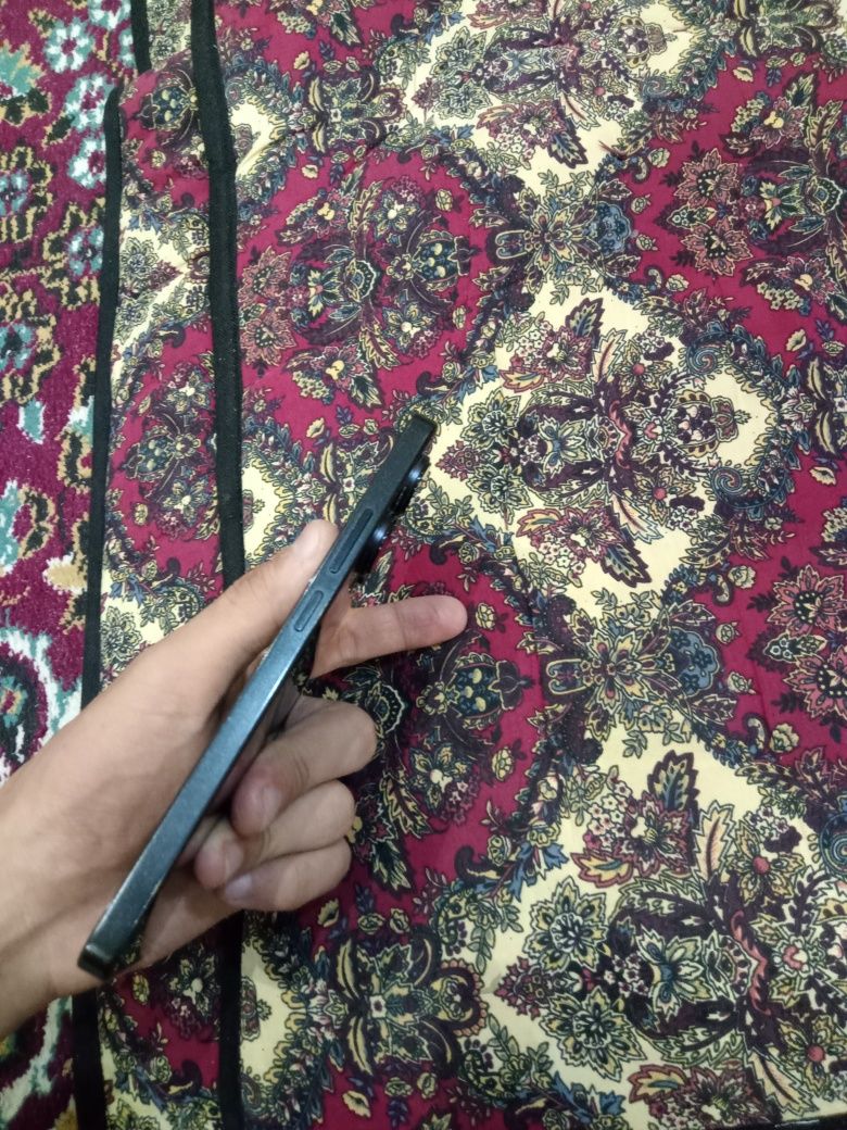 Redmi note 13 holati yaxshi