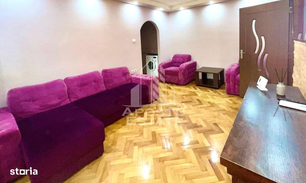 Apartament cu 3 camere, zona Podgoria