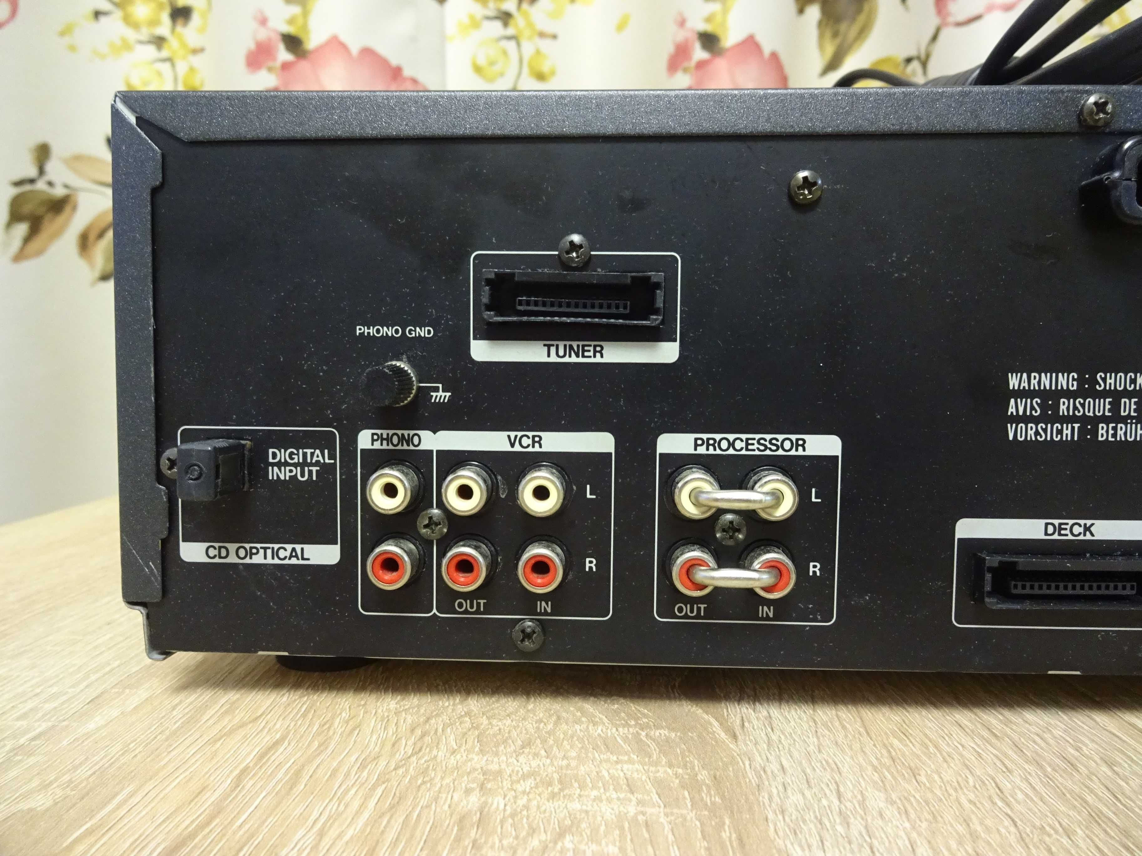 Amplificator Akai AM-M630