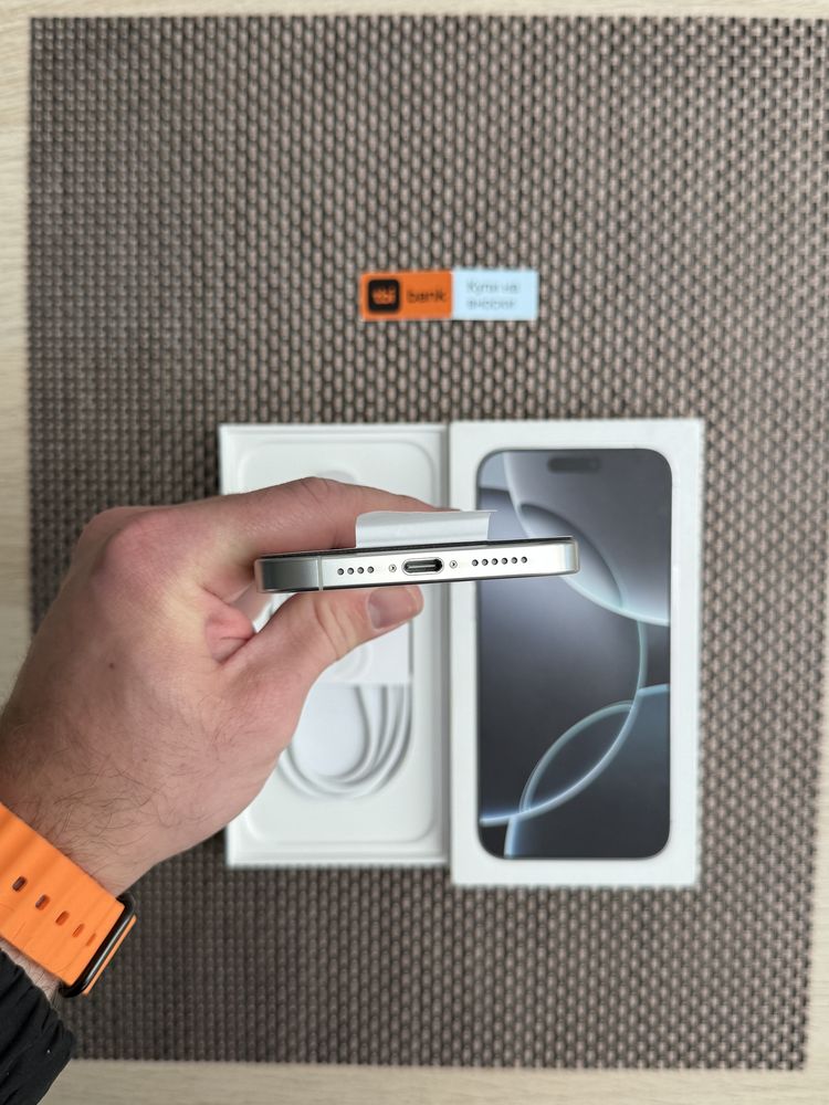 НОВ!1Tb *ЛИЗИНГ* iPhone 16 Pro Max White Titanium 1000Gb Айфон гаранци