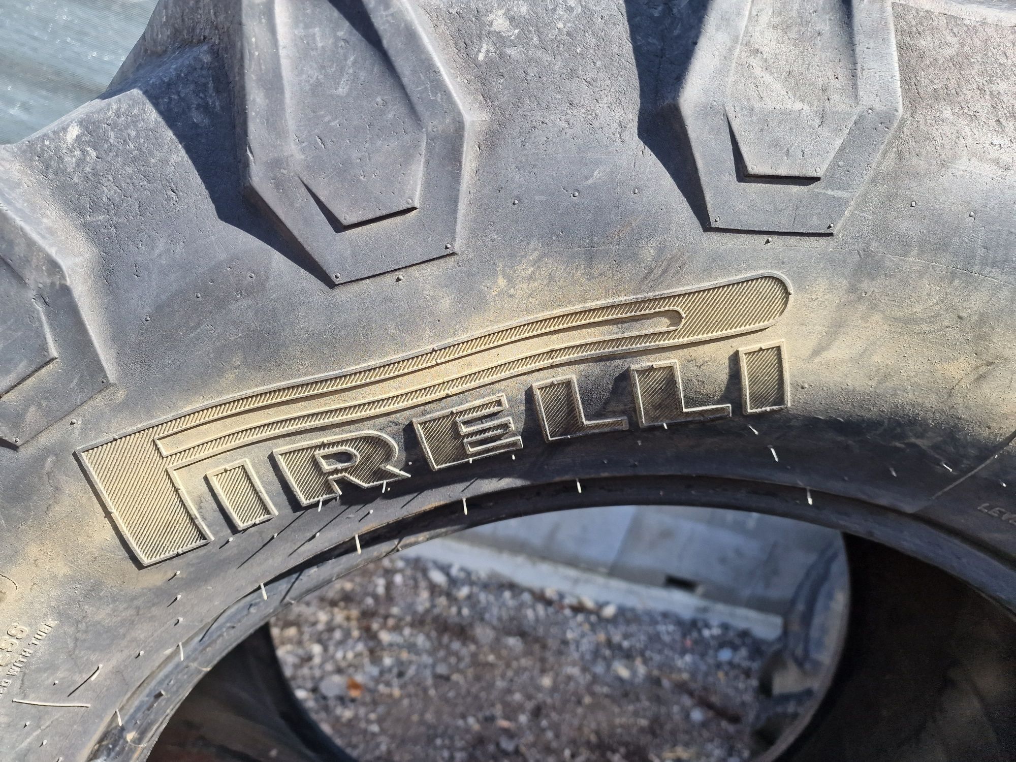 Cauciuc agricol sh 540/65R28 marca Pirelli