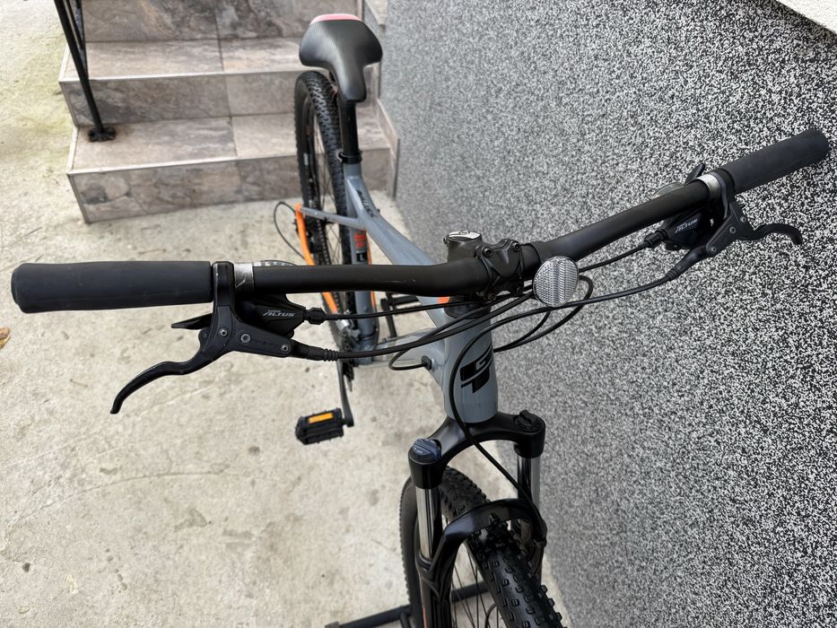 GT Avalanche 29 – алуминиев планински велосипед с хидравлични спирачки
