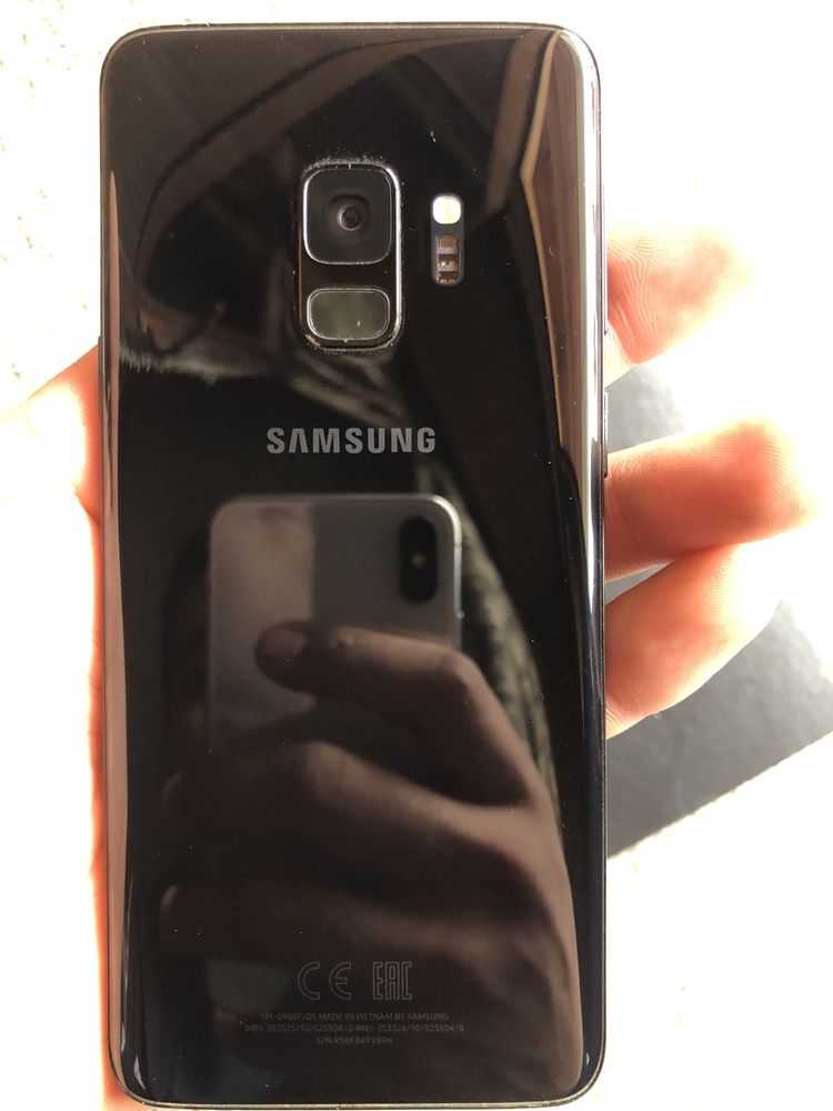 samsung galaxy s9 evro 4/64 qora