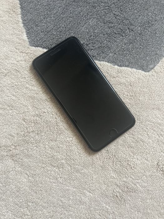 Vand iphone 8 plus codat orange