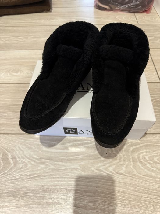 Продам зимние ботинки