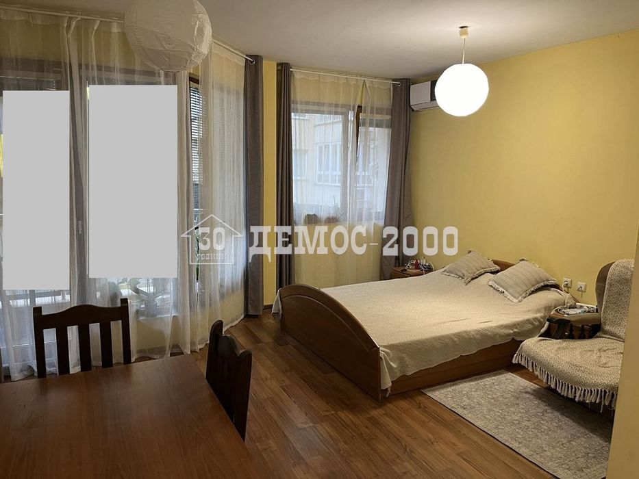 Просторен двустаен апартамент в отличен район за инвестиция